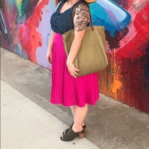 Pleated Pink Midi Skirt in XL